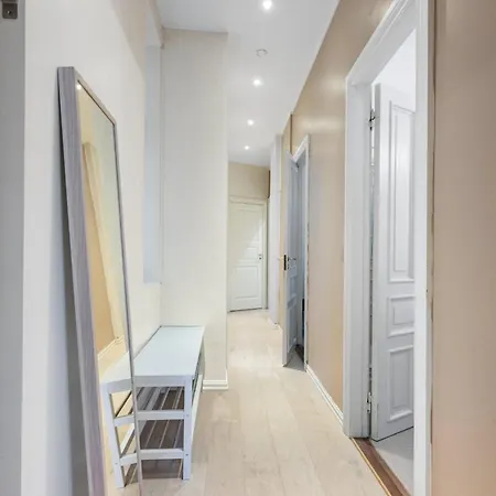 아파트 Unique And Spacious In Bergens Charming Area *